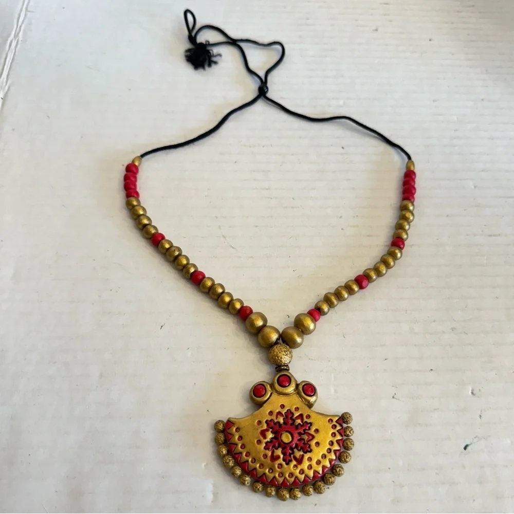 Terracotta Necklace Indian Bollywood Style Gold Red Temple Wedding Jewelry - Picture 13 of 16